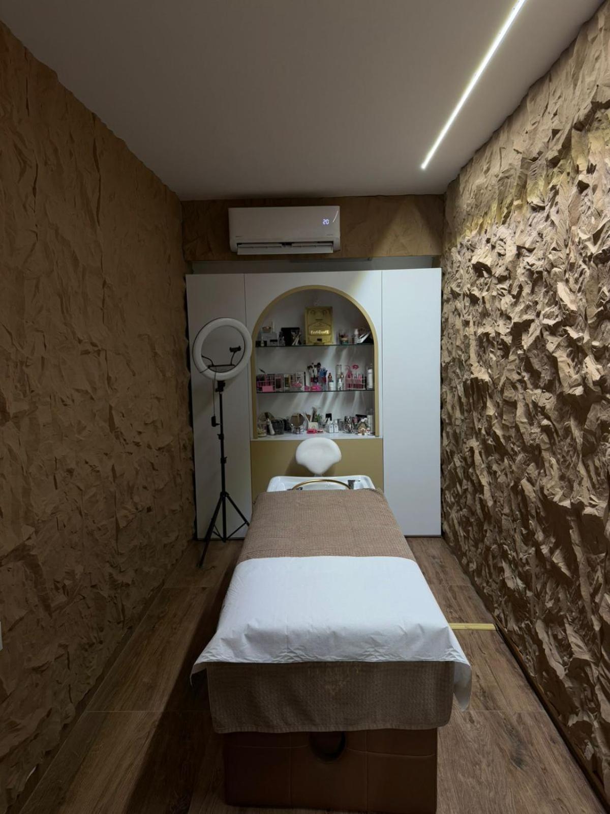 Diamond Hotel دراس المظهر الخارجي الصورة